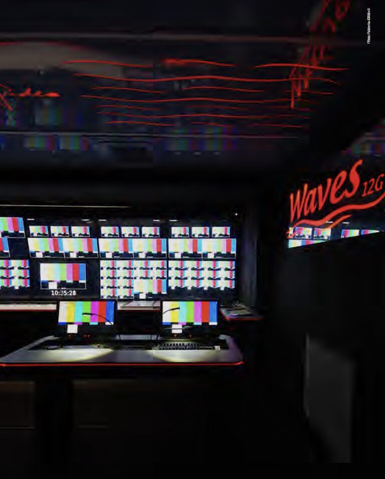 CON WAVES CINEVIDEO CONTINUA A CAVALCARE L’ONDA 12G 4K